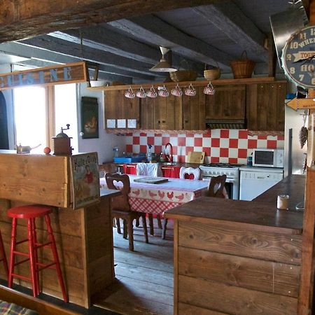 La Ferme De Pomereix Le Dorat Zewnętrze zdjęcie