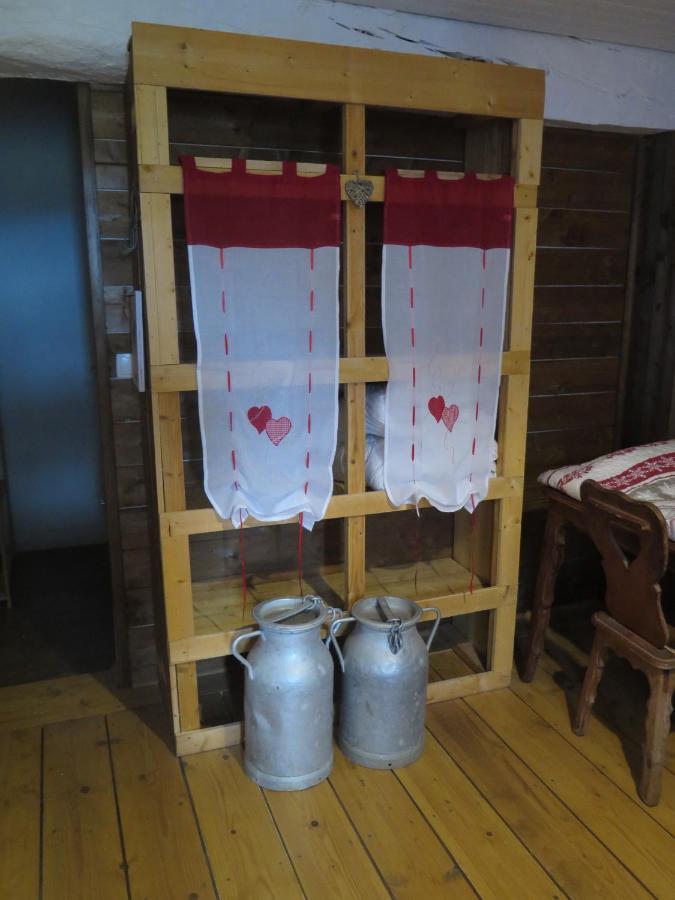 La Ferme De Pomereix Le Dorat Zewnętrze zdjęcie